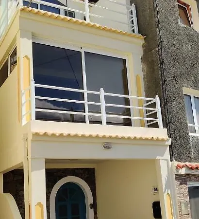 Harbour House Tatil Evi Paul do Mar (Madeira)